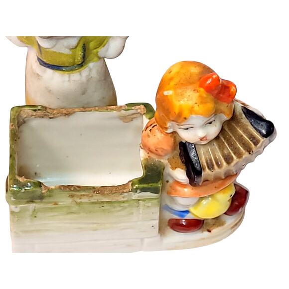 1940s Vintage Made in Occupied Japan Girl w/Accordion Planter +Dutch Girl w/Pail - Picture 7 of 10